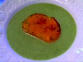 Healthy Broccoli Soup With Cheddar Croutons